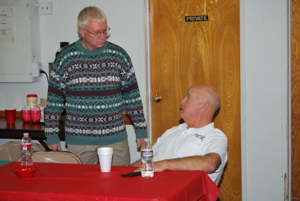 HolidayPotLuck_0016
