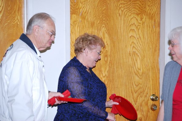 HolidayPotLuck_0035