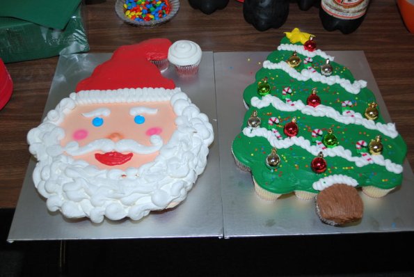 HolidayPotLuck_0046