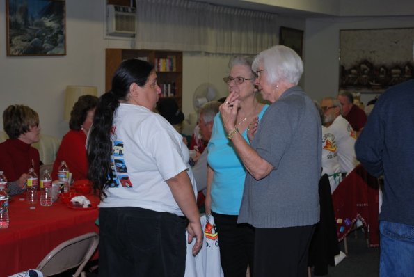 HolidayPotLuck_0054