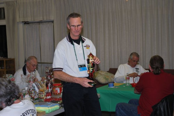 HolidayPotLuck_0069