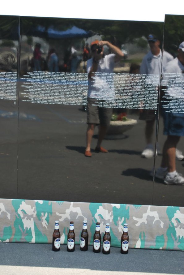 MovingWall_051