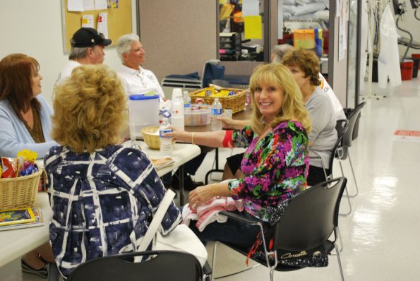 Red_Cross_2010_052