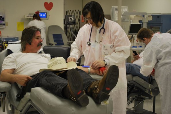 Red_Cross_2010_053