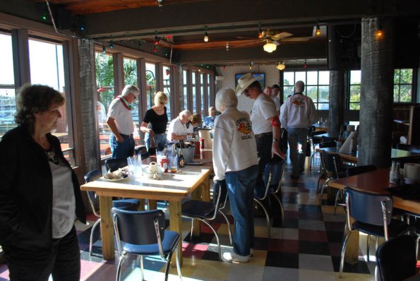 Red_Cross_2010_090