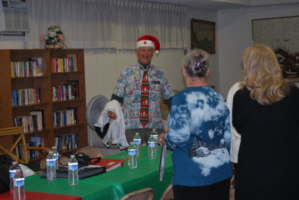 HolidayPotLuck_0014