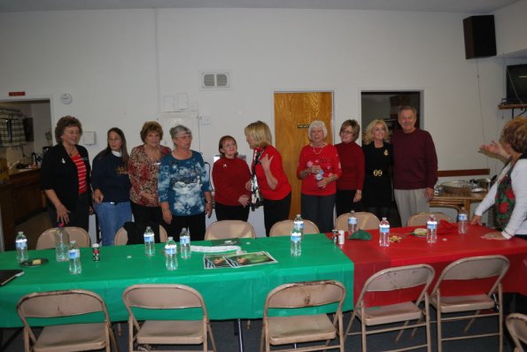 HolidayPotLuck_0033
