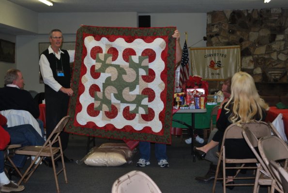 HolidayPotLuck_0048