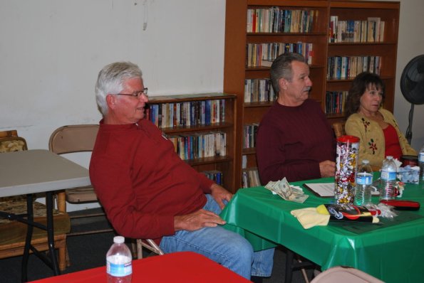 HolidayPotLuck_0058