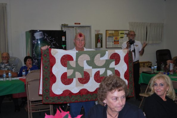 HolidayPotLuck_0059