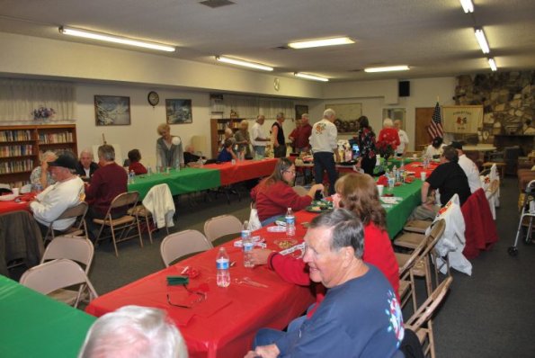 HolidayDinner_0037