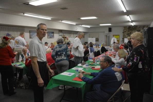 HolidayParty_0021