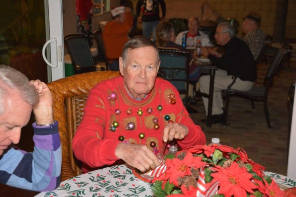 HolidayParty_026