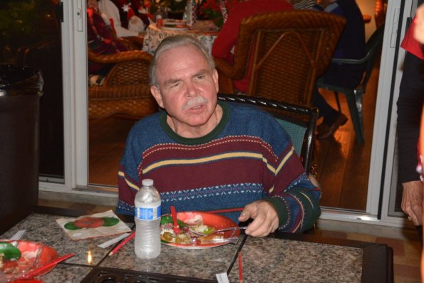 HolidayParty_030