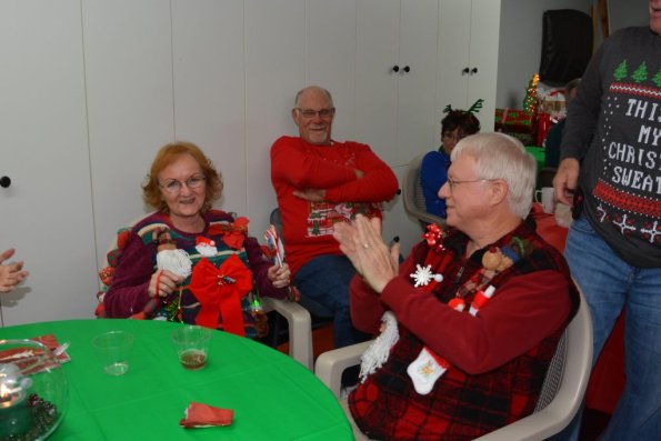 UglySweaterParty_0025