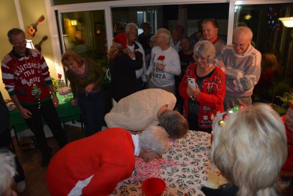 HolidayParty_0032