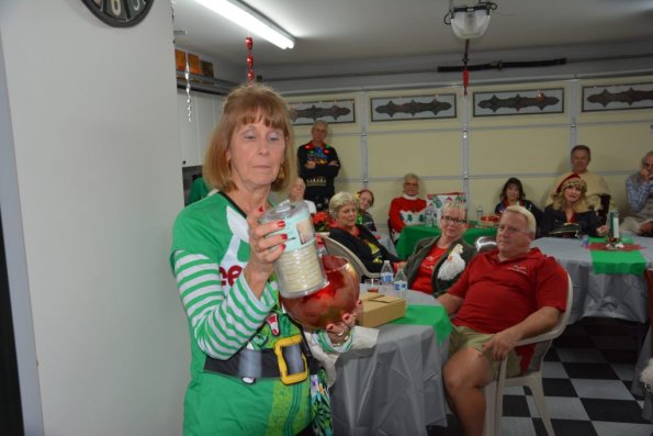 HolidayParty_0104