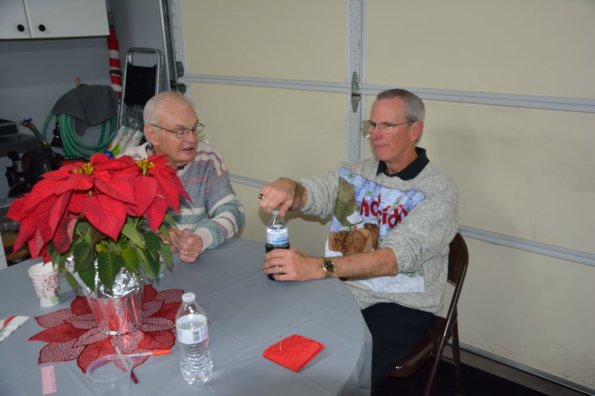 HolidayParty_0031