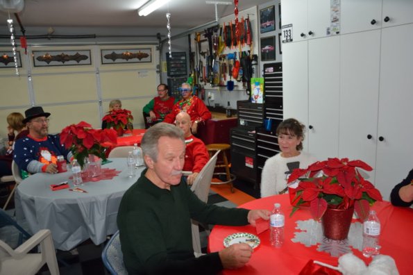 HolidayParty_0032