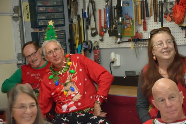 HolidayParty_0074