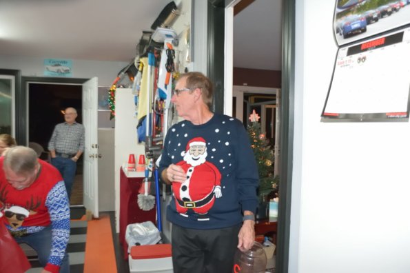 HolidayParty_0075