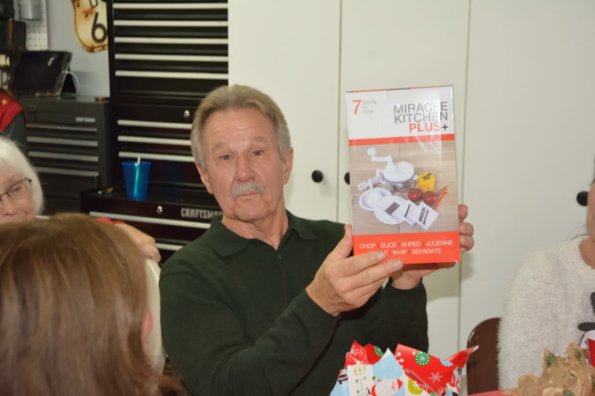 HolidayParty_0099