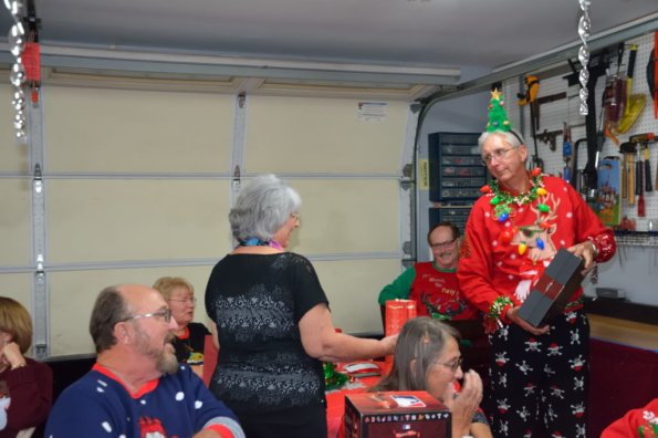 HolidayParty_0143