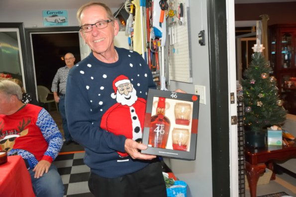 HolidayParty_0160