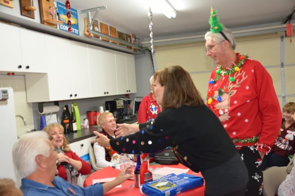 HolidayParty_0176