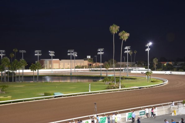 NightAtRaces_066
