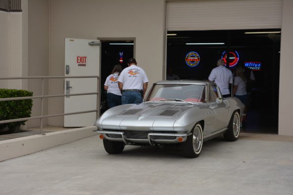 PrivateCollectio_033