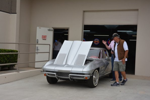 PrivateCollectio_034