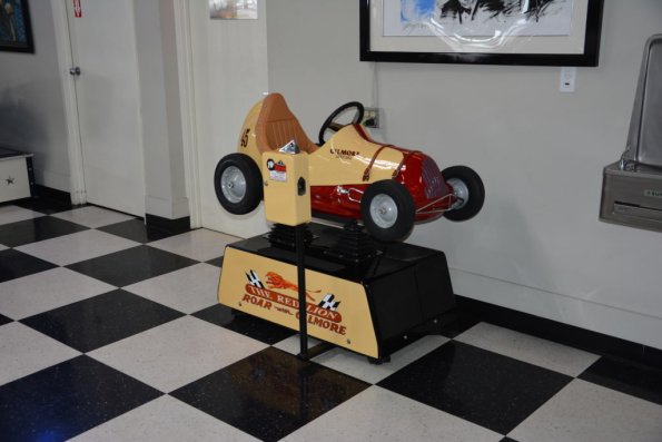 PrivateCollectio_049