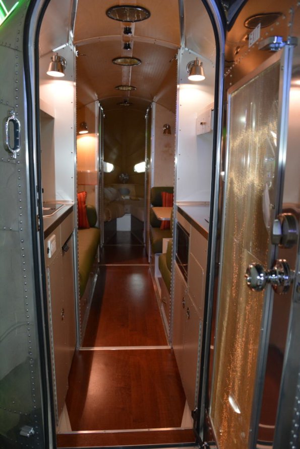 PrivateCollectio_052