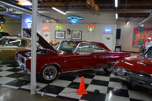 PrivateCollectio_054