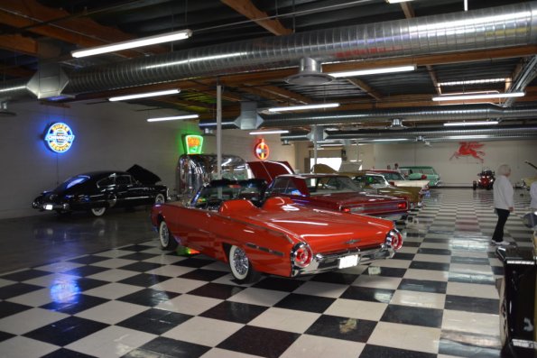 PrivateCollectio_064