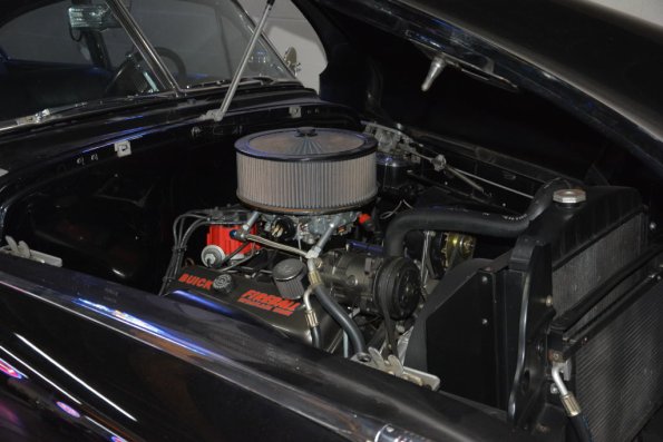 PrivateCollectio_086