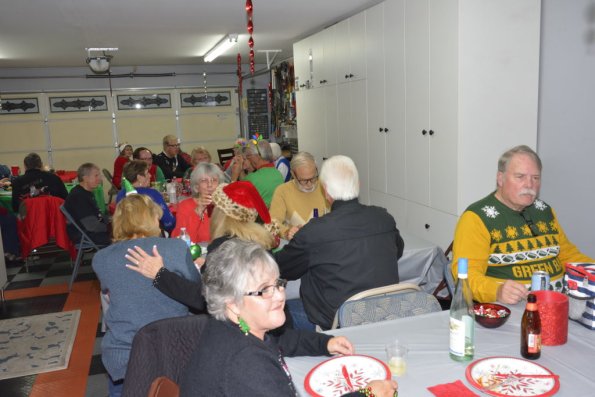 HolidayParty_036