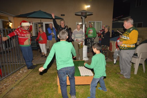 HolidayParty_039