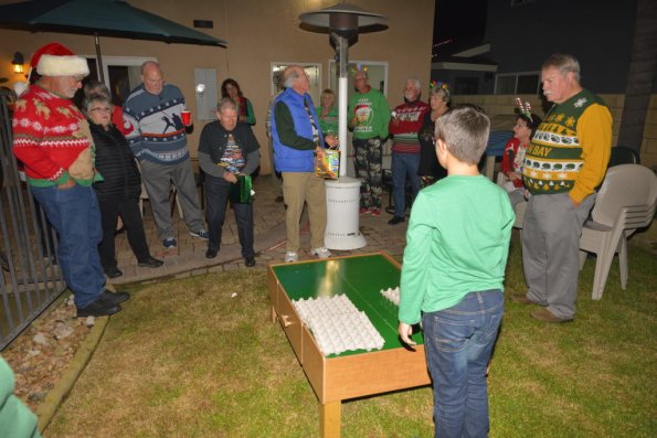 HolidayParty_043