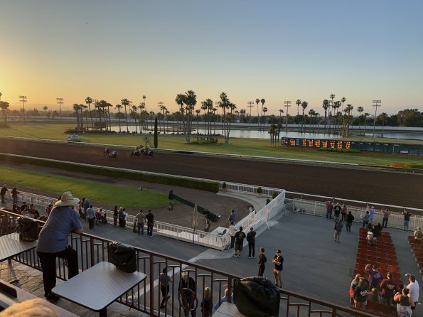 NightAtTheRaces_026