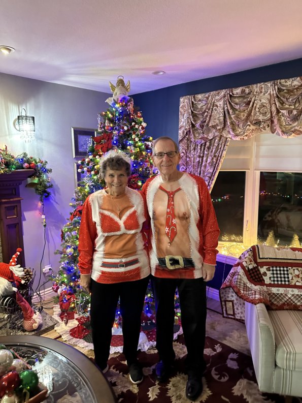 UglySweater2023_024