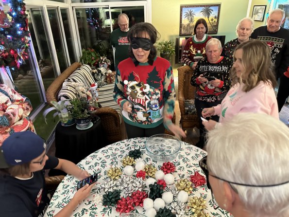 UglySweater2023_034