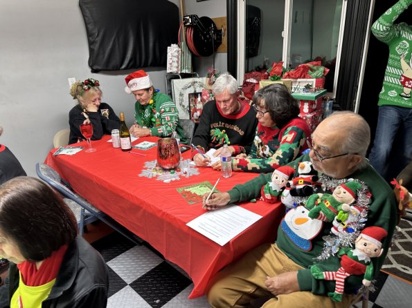 UglySweater2023_048