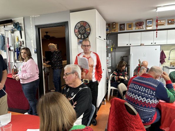 UglySweater2023_054