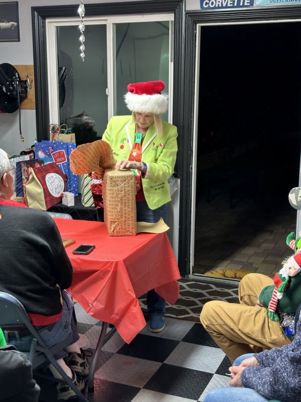 UglySweater2023_073