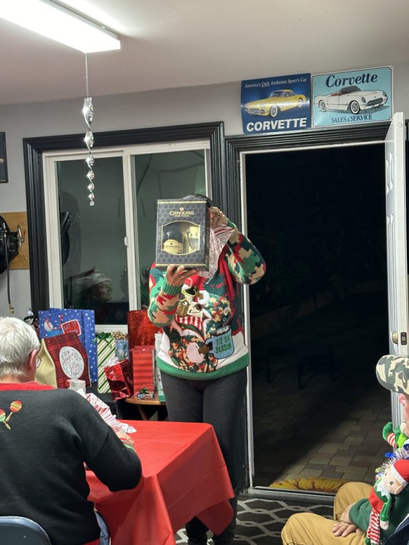 UglySweater2023_078