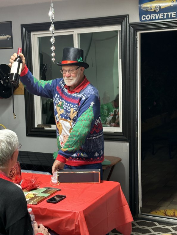 UglySweater2023_089